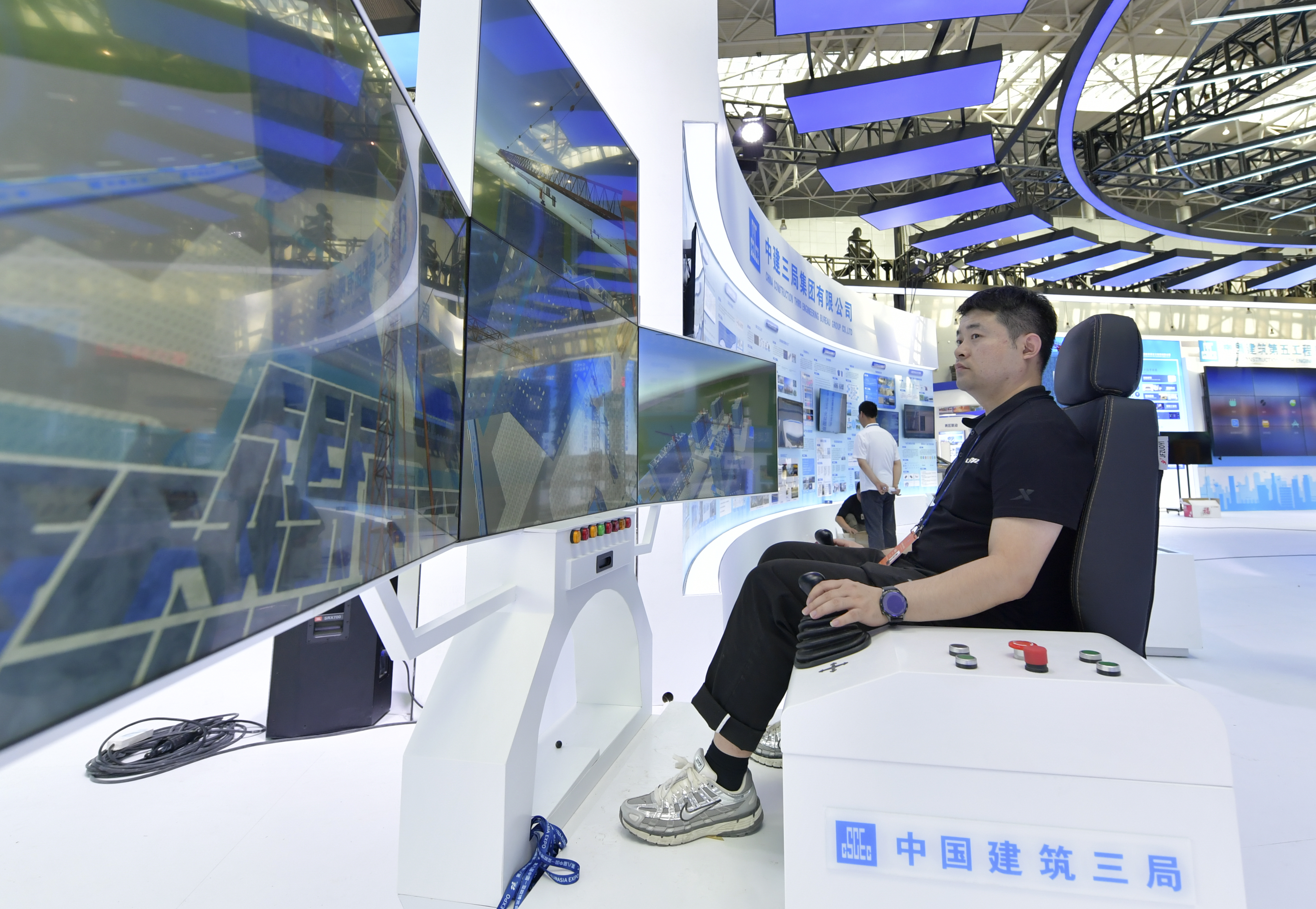 探馆第八届亚博会