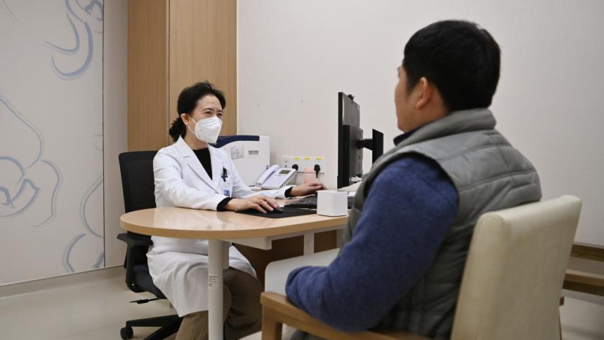 我国首家外商独资三级综合医院迎来首个开诊日