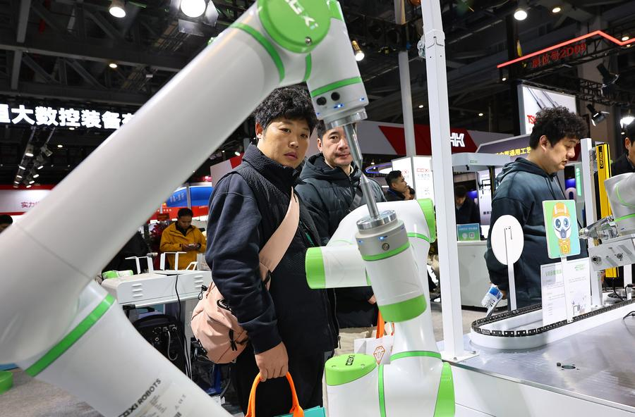 Chine : ouverture d'une foire de la machine-outil à Shanghai