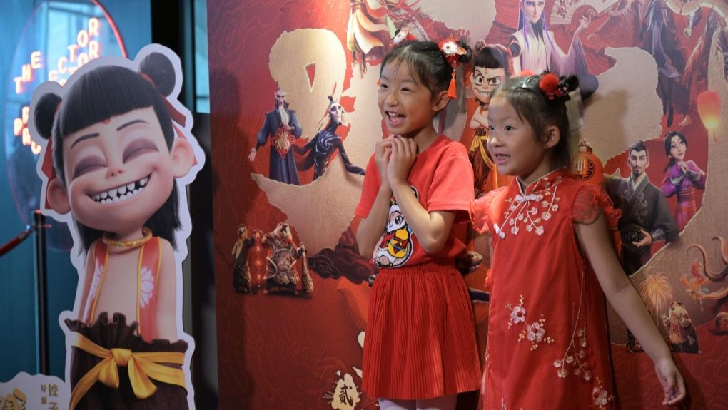 专访｜关乎中国，也影响全球——坦桑尼亚《卫报》国际版主编姆加纳谈中国两会