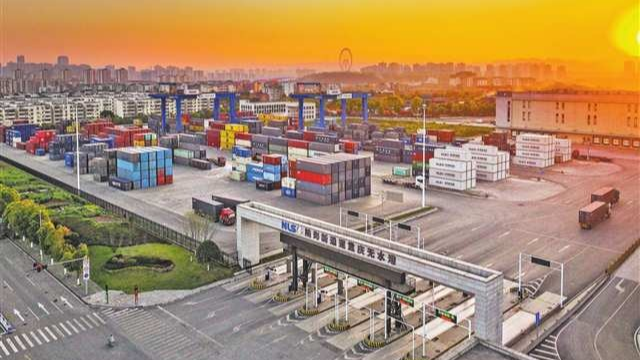 织线成网 西部陆海新通道建设全面提速