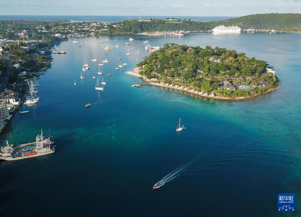 镜观世界 | 瓦努阿图：碧海环苍翠