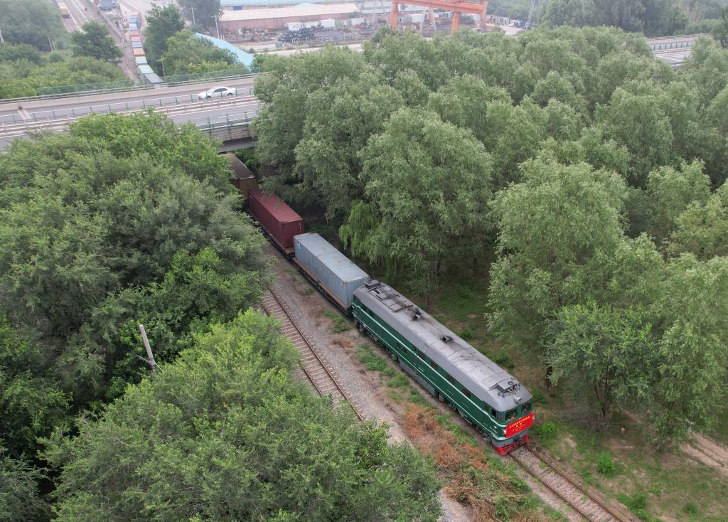 Lancement d'une ligne de fret ferroviaire reliant la Chine à l'Azerbaïdjan