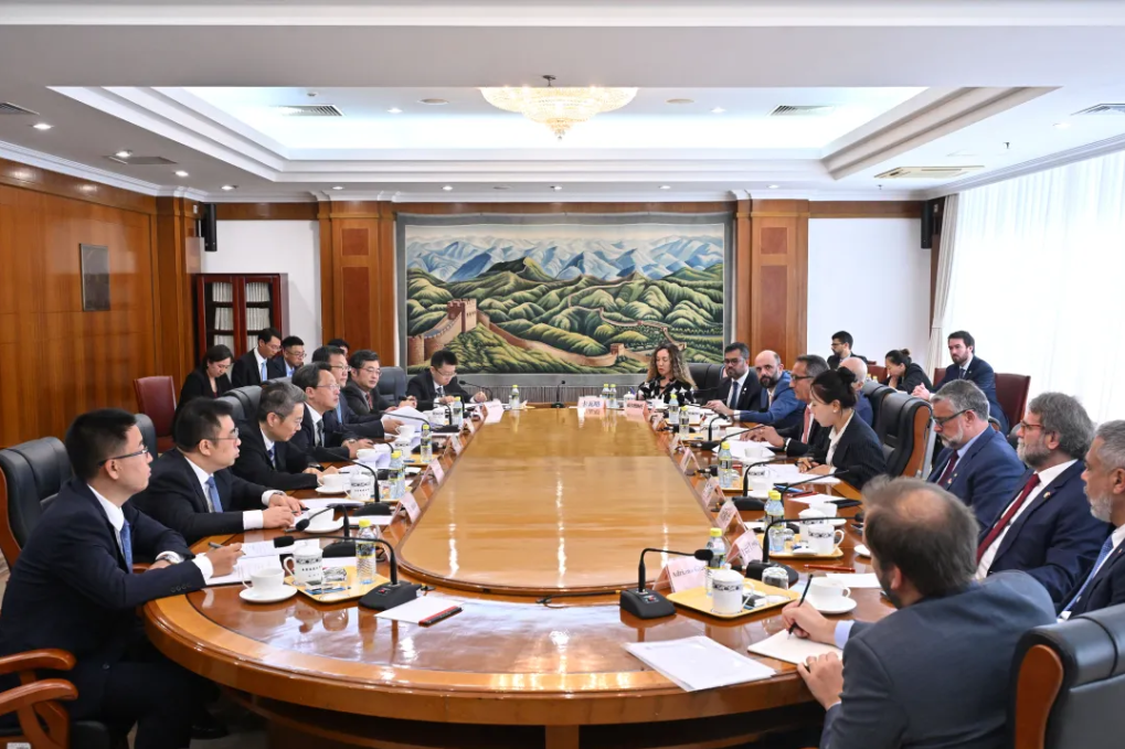 屏幕截图 2025-08-13 101328.png