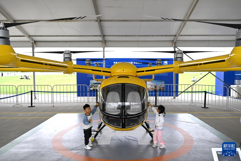 在世界制造业大会解锁无人科技应用全场景