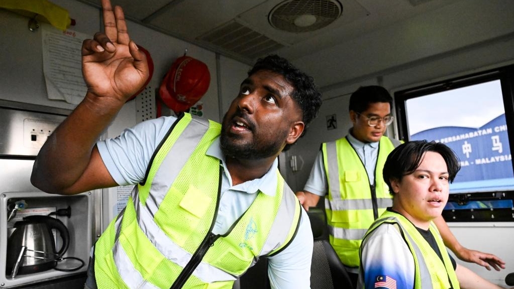 通讯｜从课堂到铁轨，马东铁青年逐梦铁路未来