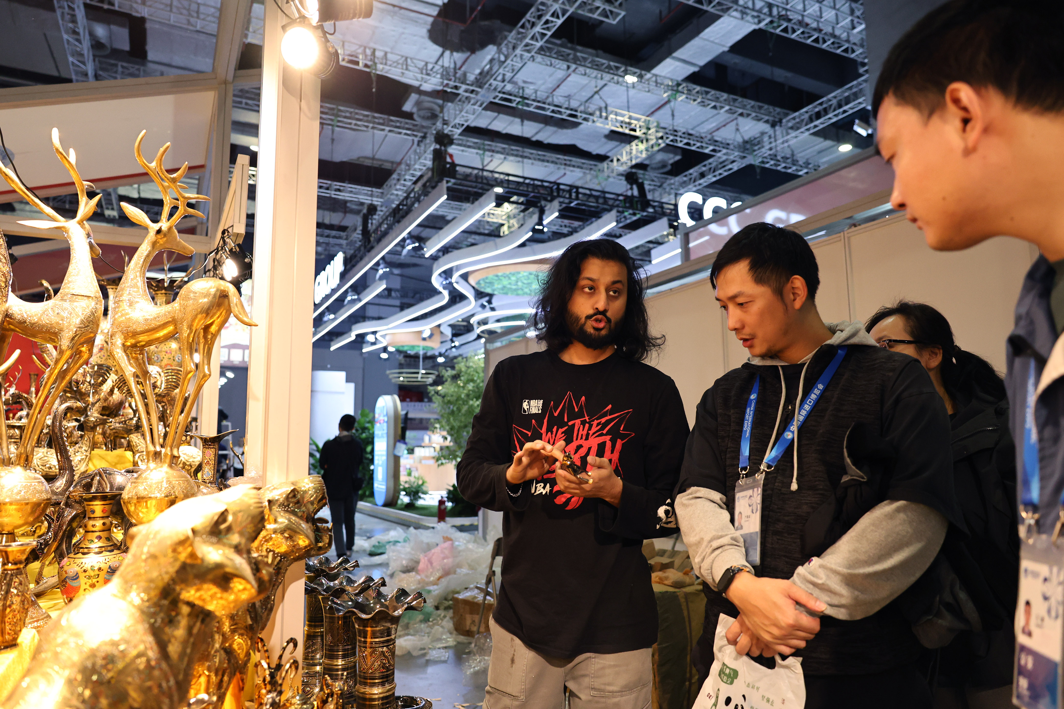 Shanghai se prepara para la próxima VIII CIIE