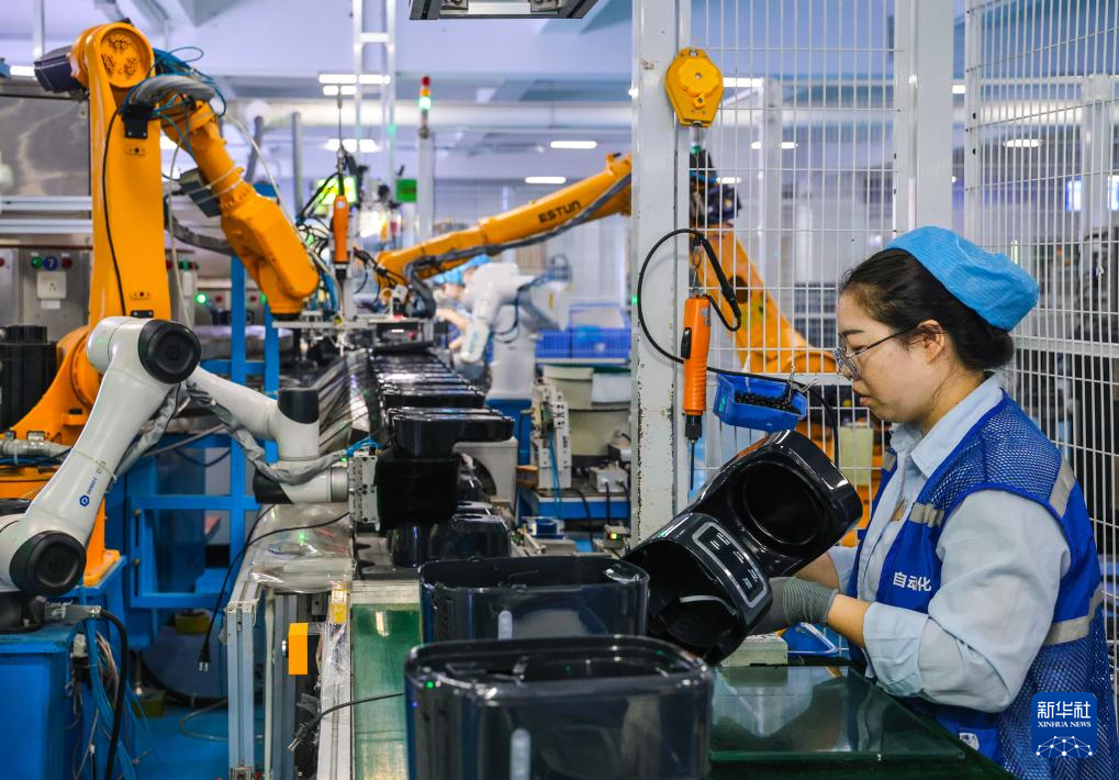 镜观中国丨影像回眸“十四五”——全面深化改革 扩大高水平开放