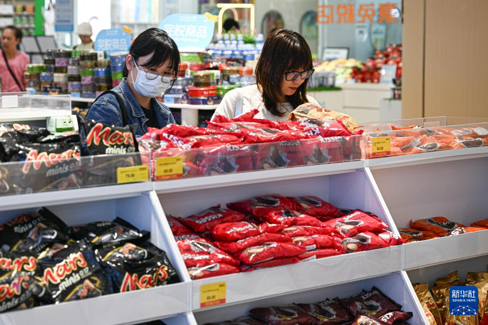 海南自贸港岛内居民“零关税”政策落地满月 购物金额537.31万元