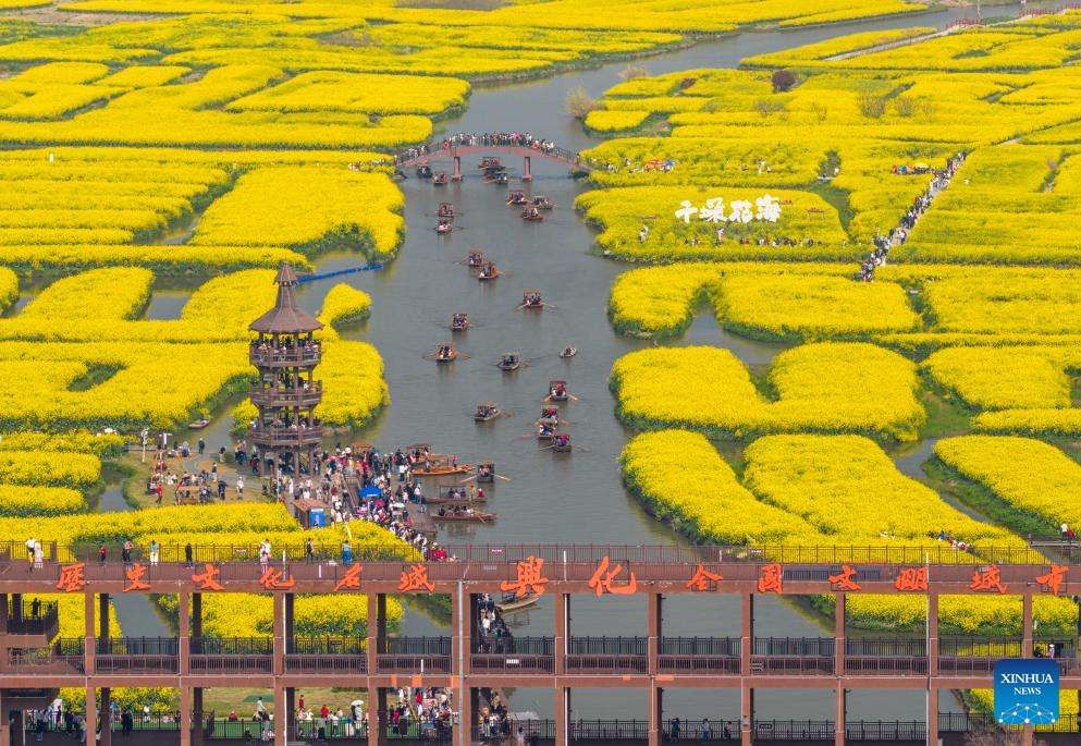 Tourism boosts spring economy during Qingming Festival holiday