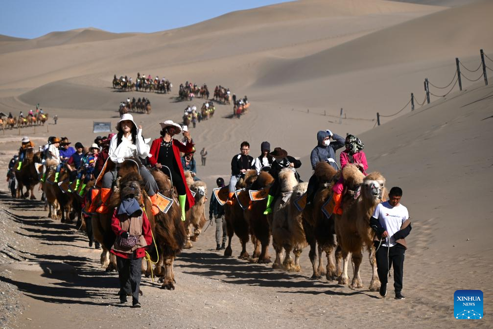 China records 135 mln domestic tourist trips during Qingming Festival holiday