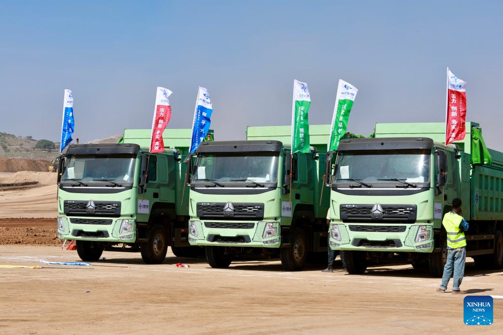 Chinese firm introduces electric heavy-duty trucks to Ethiopia's construction sector