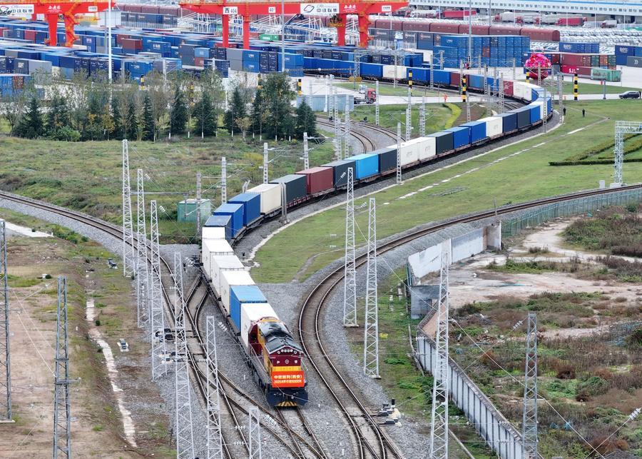Trans-Caspian route of China Railway Express from Xi'an sees 150 pct trip surge in Q1