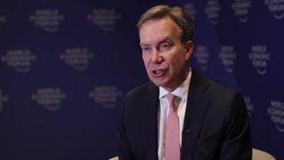 (Video) El presidente del Foro Económico Mundial se muestra optimista sobre las perspectivas económicas de China
