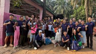La 26e équipe médicale chinoise fait un don aux enfants de Sierra Leone