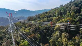 中老500千伏联网工程输电线路全线贯通