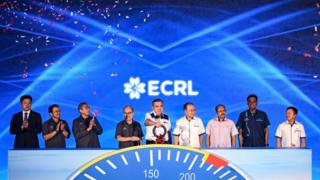 中企承建马东铁项目动车组正式亮相