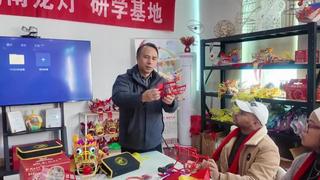 Fête du Printemps : des jeunes Africains expérimentent la culture du dragon au Jiangxi