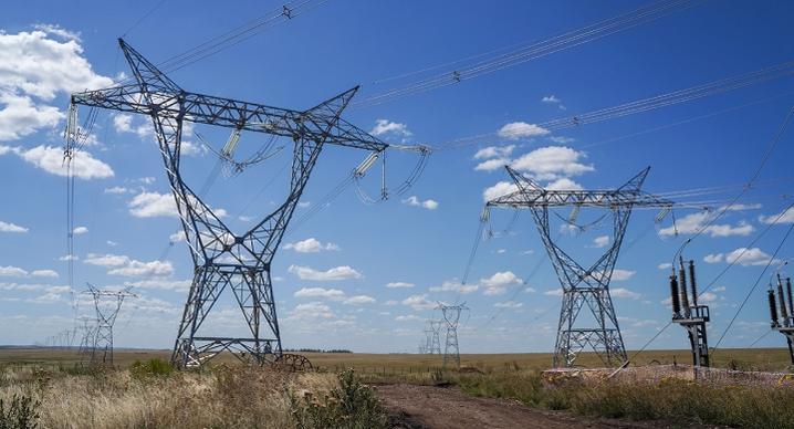 通讯丨草原上架起“银色动脉”——中企助力乌拉圭织就全国电力环网